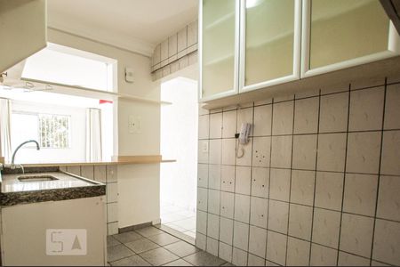 Apartamento para alugar com 77m², 2 quartos e sem vagaCozinha