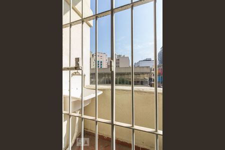 Banheiro de apartamento à venda com 1 quarto, 34m² em Santa Efigênia, São Paulo