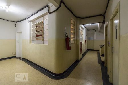 Corredor do andar de apartamento à venda com 1 quarto, 34m² em Santa Efigênia, São Paulo