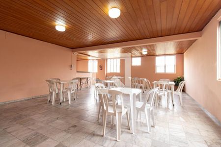 Apartamento à venda com 56m², 2 quartos e 1 vaga Apartamento à venda com 56m², 2 quartos e 1 vagaÁrea comum - Salão de festas