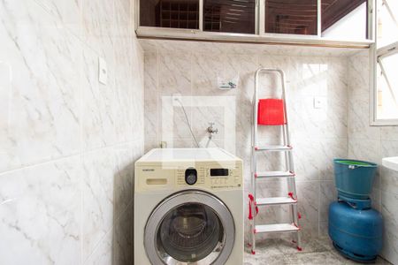 Apartamento à venda com 56m², 2 quartos e 1 vaga Apartamento à venda com 56m², 2 quartos e 1 vagaÁrea de Serviço