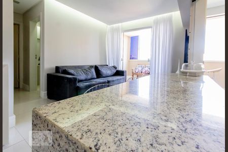 Sala de apartamento para alugar com 2 quartos, 56m² em Jardim Goiás, Goiânia