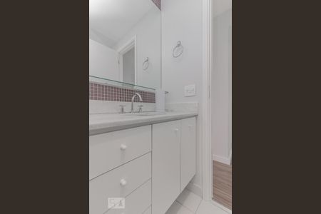 Apartamento à venda com 74m², 2 quartos e 2 vagas Apartamento à venda com 74m², 2 quartos e 2 vagasSuíte 2