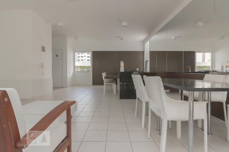 Apartamento à venda com 74m², 2 quartos e 2 vagas Apartamento à venda com 74m², 2 quartos e 2 vagasSalão de festas gourmet