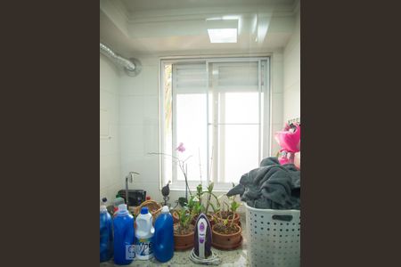 Apartamento para alugar com 70m², 2 quartos e 1 vaga Apartamento para alugar com 70m², 2 quartos e 1 vagaÁrea de serviço