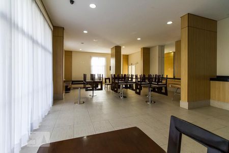 Apartamento para alugar com 55m², 2 quartos e 1 vagaSalão de festas 