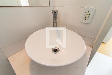 Apartamento para alugar com 60m², 2 quartos e 1 vaga Apartamento para alugar com 60m², 2 quartos e 1 vagaBanheiro