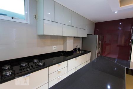Cozinha de apartamento à venda com 3 quartos, 231m² em Lagoa, Rio de Janeiro