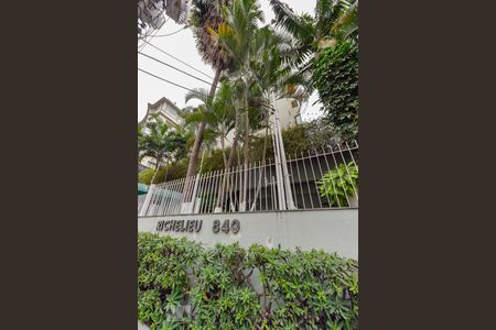 Apartamento à venda com 60m², 1 quarto e 1 vagaFachada