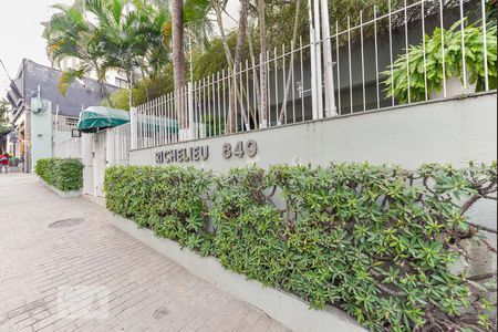 Apartamento à venda com 60m², 1 quarto e 1 vagaFachada