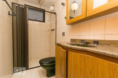 Banheiro de apartamento à venda com 3 quartos, 140m² em Ipiranga, São Paulo