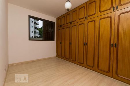 Apartamento à venda com 140m², 3 quartos e 2 vagasQuarto 2