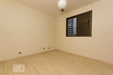 Apartamento à venda com 140m², 3 quartos e 2 vagasSuíte