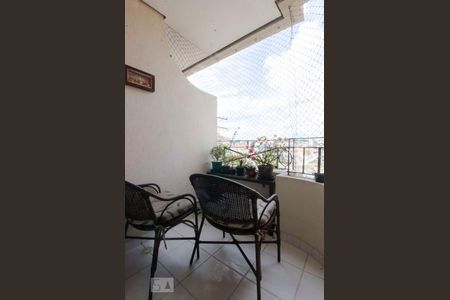 Apartamento à venda com 67m², 2 quartos e 1 vagaSacada