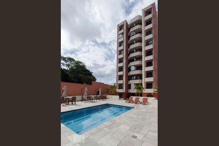 Apartamento à venda com 67m², 2 quartos e 1 vagaPiscina