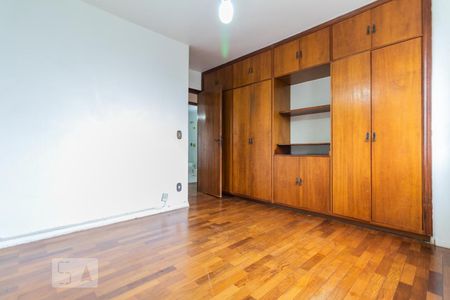 Apartamento à venda com 120m², 3 quartos e 1 vagaSuíte