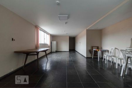 Apartamento para alugar com 70m², 2 quartos e 1 vagaSalão de festa