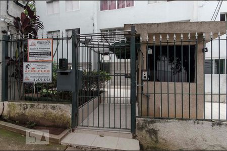 Apartamento para alugar com 70m², 2 quartos e 1 vagaFachada