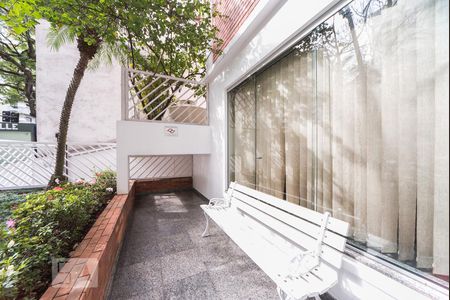 Apartamento para alugar com 55m², 2 quartos e 1 vagaFachada