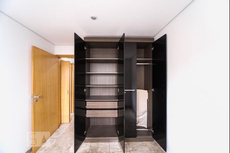 Apartamento para alugar com 55m², 2 quartos e 1 vagaQuarto 1