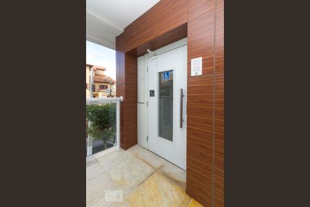 Studio para alugar com 42m², 1 quarto e sem vaga Studio para alugar com 42m², 1 quarto e sem vagaElevador