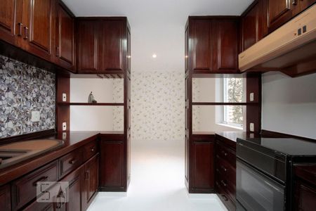 Apartamento à venda com 280m², 4 quartos e 3 vagasCopa