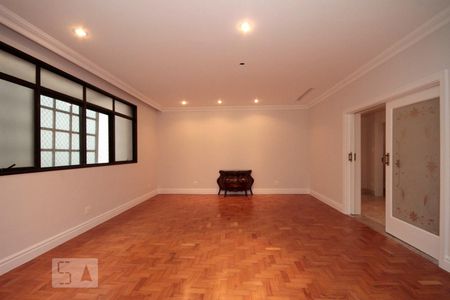 Apartamento à venda com 280m², 4 quartos e 3 vagasSala