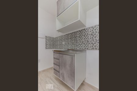 Cozinha de kitnet/studio para alugar com 1 quarto, 30m² em Jabaquara, São Paulo