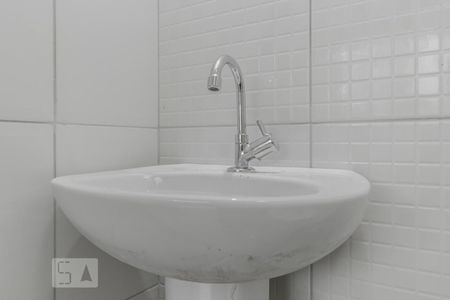 Banheiro de kitnet/studio para alugar com 1 quarto, 30m² em Jabaquara, São Paulo