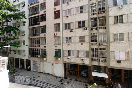 Apartamento à venda com 120m², 3 quartos e sem vaga Apartamento à venda com 120m², 3 quartos e sem vagaVista Quarto 2.