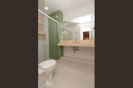 Banheiro Suite. de apartamento à venda com 3 quartos, 120m² em Copacabana, Rio de Janeiro