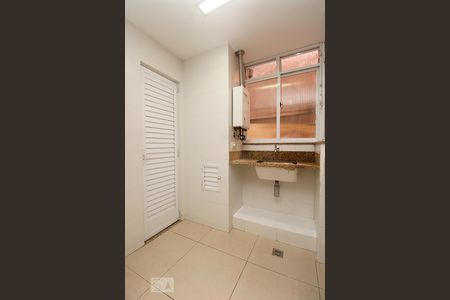 Apartamento à venda com 120m², 3 quartos e sem vaga Apartamento à venda com 120m², 3 quartos e sem vagaÁrea de Serviço.