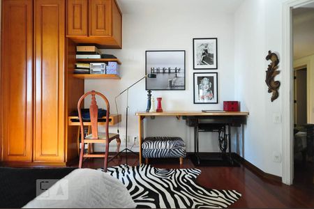 Apartamento para alugar com 220m², 4 quartos e 3 vagas Apartamento para alugar com 220m², 4 quartos e 3 vagasSuíte 1