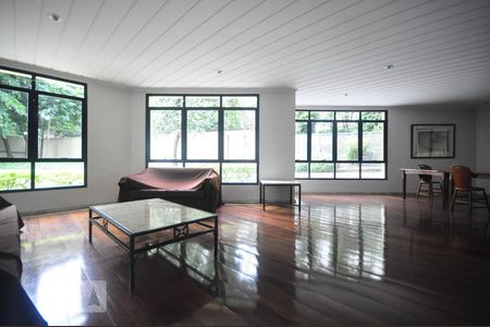 Apartamento para alugar com 220m², 4 quartos e 3 vagasSalão de festa