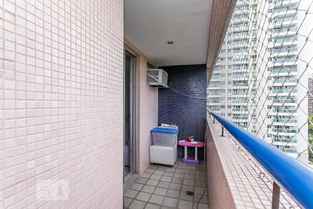Sacada de apartamento para alugar com 2 quartos, 71m² em Barra da Tijuca, Rio de Janeiro