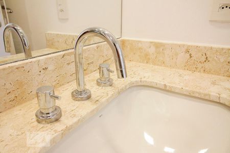 Apartamento para alugar com 93m², 3 quartos e 2 vagasBanheiro