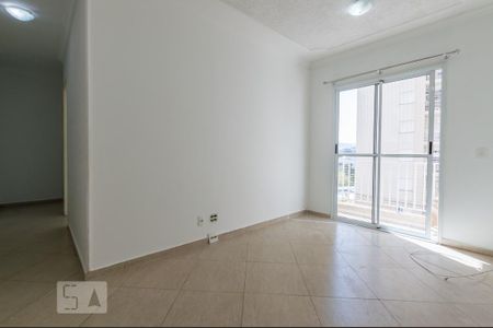 Sala de apartamento para alugar com 2 quartos, 58m² em Jardim Tupanci, Barueri