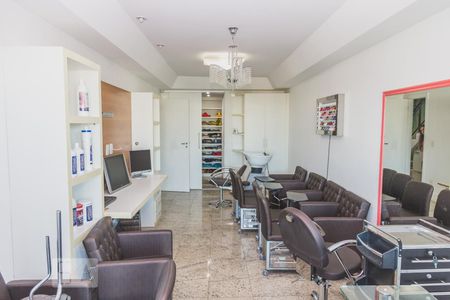 Apartamento à venda com 600m², 5 quartos e 6 vagas Apartamento à venda com 600m², 5 quartos e 6 vagasSuíte 2