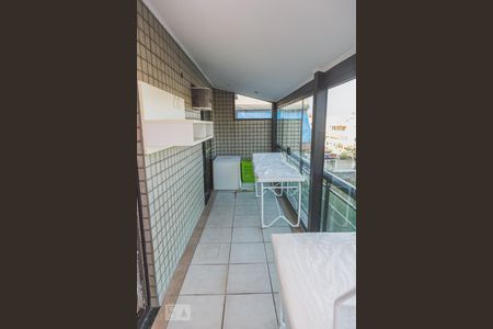 Apartamento à venda com 600m², 5 quartos e 6 vagas Apartamento à venda com 600m², 5 quartos e 6 vagasVaranda - suítes 2 e 3