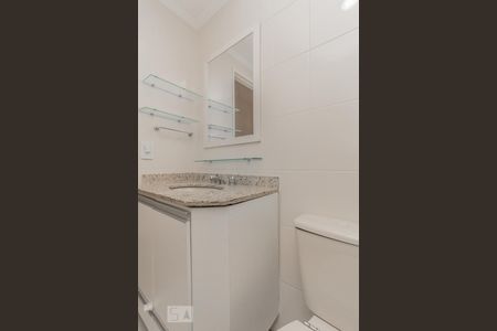 Banheiro de apartamento à venda com 2 quartos, 55m² em Vila Paulista, São Paulo