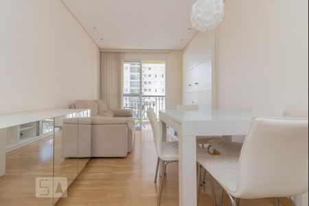 Sala de apartamento à venda com 2 quartos, 55m² em Vila Paulista, São Paulo