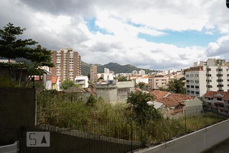 Vista cozinha de apartamento para alugar com 2 quartos, 70m² em Vila Isabel, Rio de Janeiro