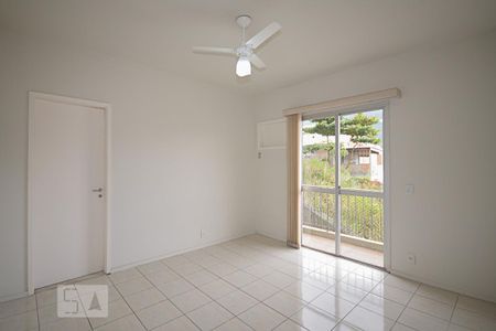Sala de apartamento para alugar com 2 quartos, 70m² em Vila Isabel, Rio de Janeiro