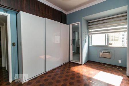Apartamento à venda com 110m², 3 quartos e 1 vagaSuíte