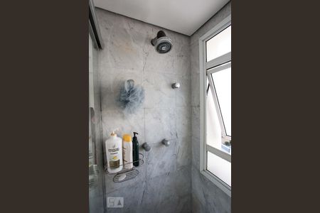 Apartamento à venda com 240m², 4 quartos e 3 vagassuite 2