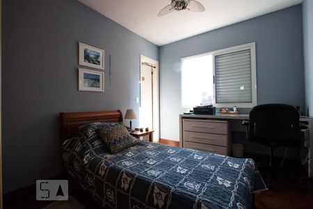 Apartamento à venda com 240m², 4 quartos e 3 vagassuite 2