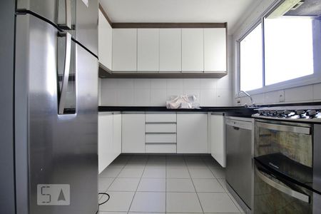 Apartamento para alugar com 128m², 3 quartos e 2 vagasCozinha