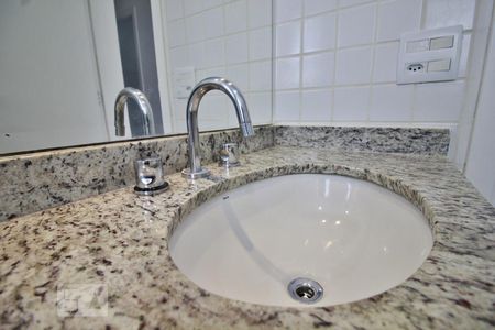 Pia de apartamento para alugar com 3 quartos, 128m² em Vila Andrade, São Paulo