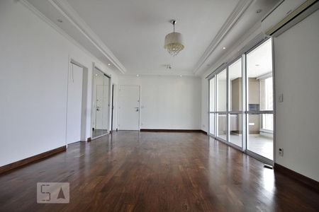 Sala de apartamento para alugar com 3 quartos, 128m² em Vila Andrade, São Paulo