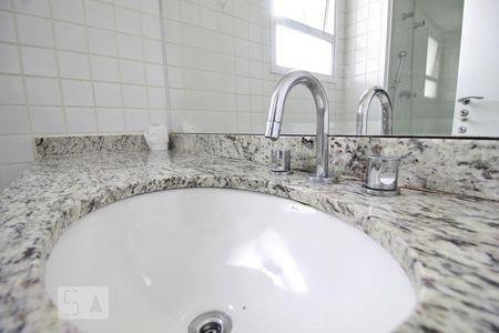 Apartamento para alugar com 128m², 3 quartos e 2 vagasPia